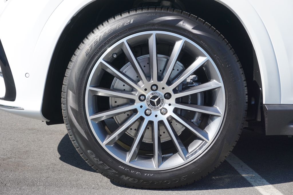 Thumbnail: 2026 Mercedes-Benz GLE - 21