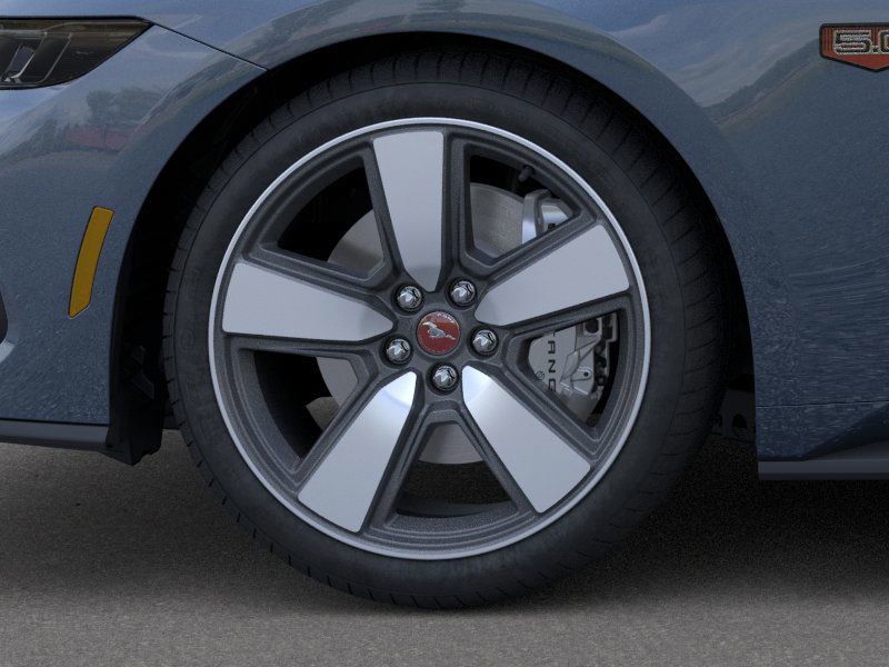 2025 Ford Mustang GT Premium photo