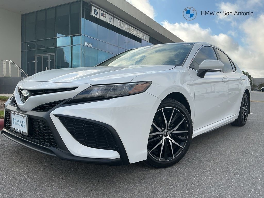 2023 Toyota Camry SE FWD