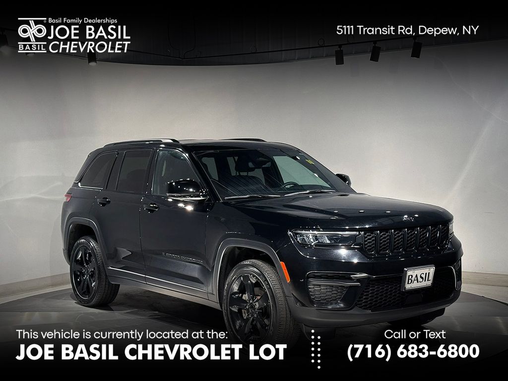 2023 Jeep Grand Cherokee Altitude X 4WD