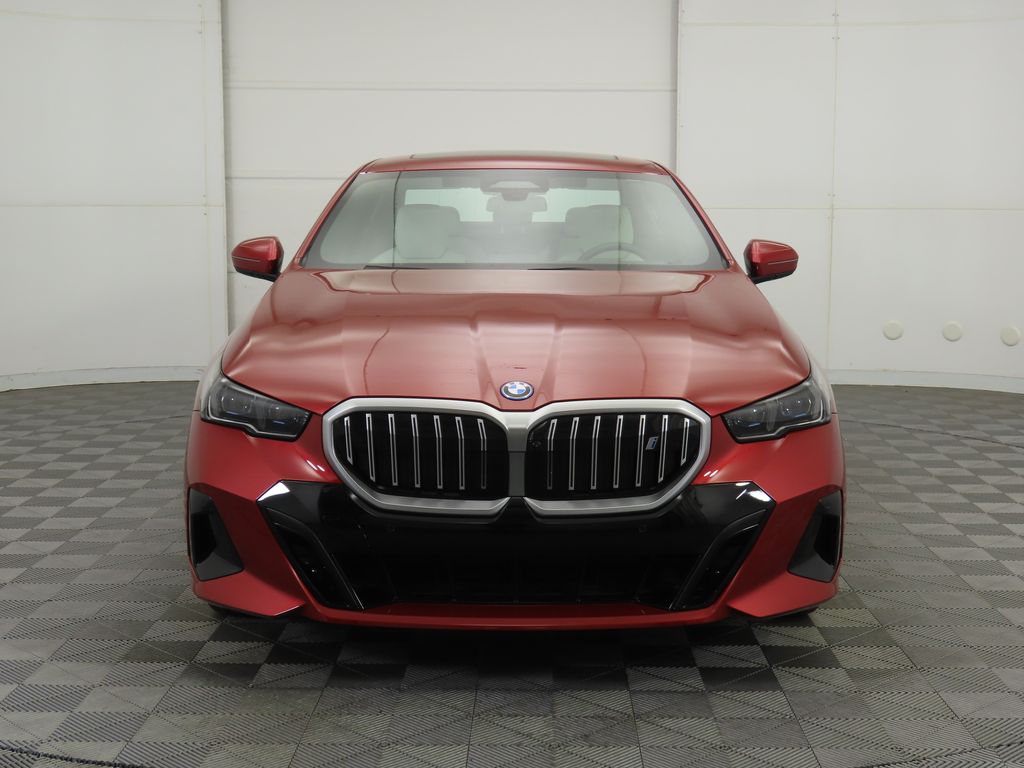 Thumbnail: 2025 BMW i5 - 10