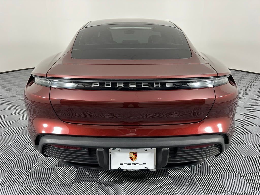 Thumbnail: 2021 Porsche Taycan - 13