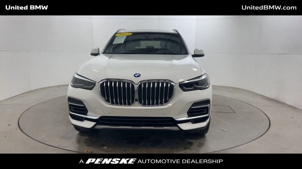 Thumbnail: 2023 BMW X5 - 3