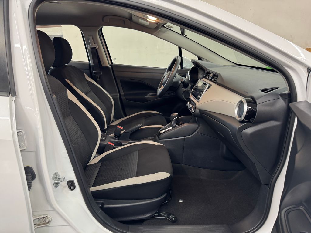 2021 Nissan Versa 1.6 SV