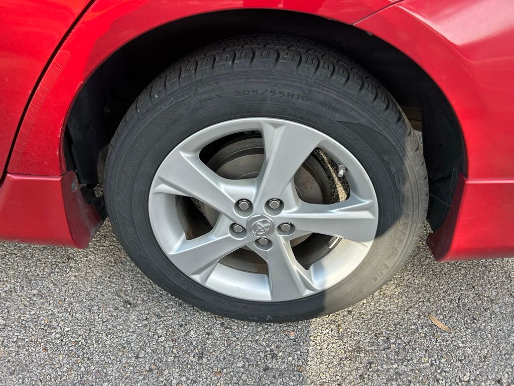 Thumbnail: 2011 Toyota Corolla - 9