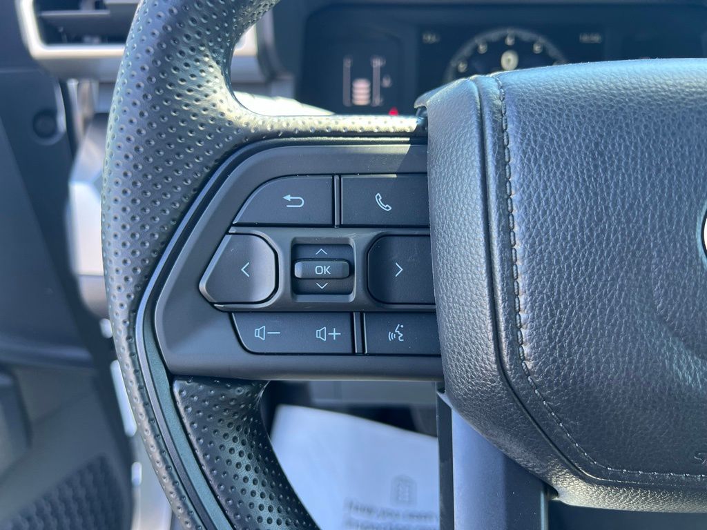 2025 Toyota Tacoma SR5 Double Cab photo 20