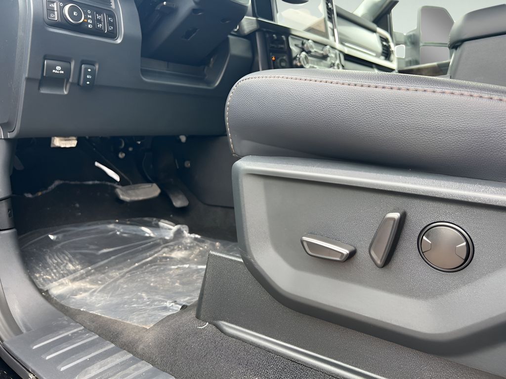 2025 Ford F-350SD