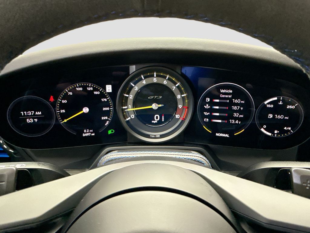 Thumbnail: 2024 Porsche 911 - 30