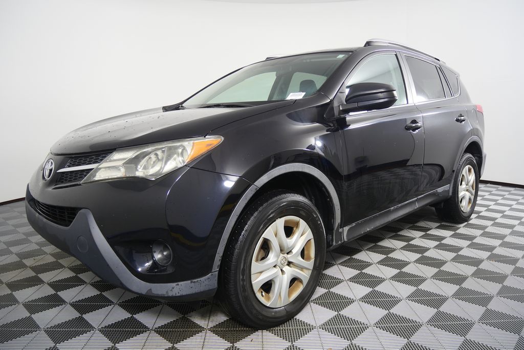 Thumbnail: 2015 Toyota RAV4 - 7
