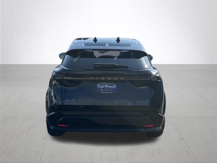 2025 Nissan Ariya PLATINUM+ e-4ORCE