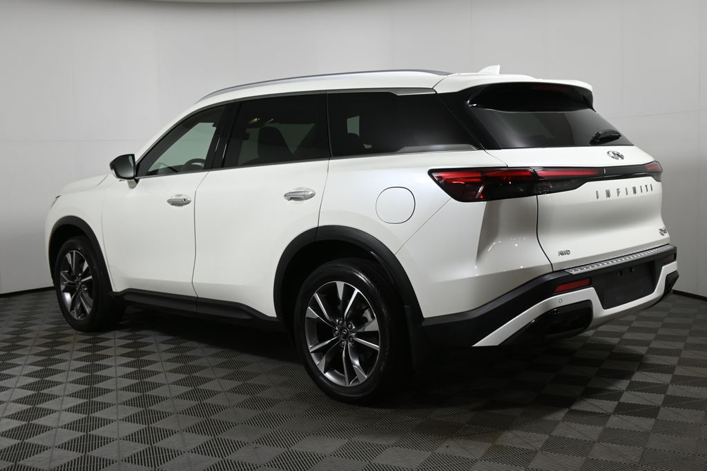 Thumbnail: 2023 INFINITI QX60 - 5