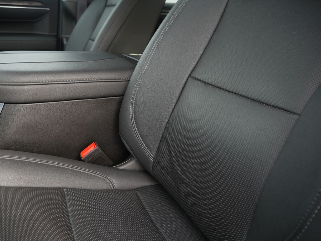 Thumbnail: 2023 Chevrolet Silverado 1500 - 20