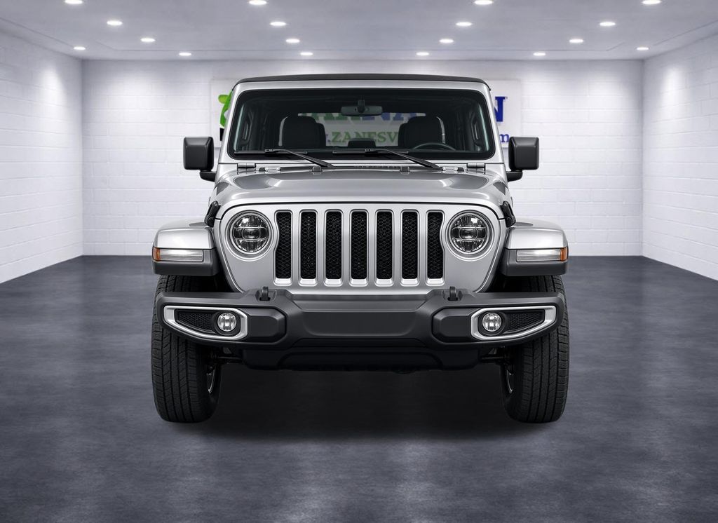 2015 Jeep Wrangler Unlimited Sahara - Image 2