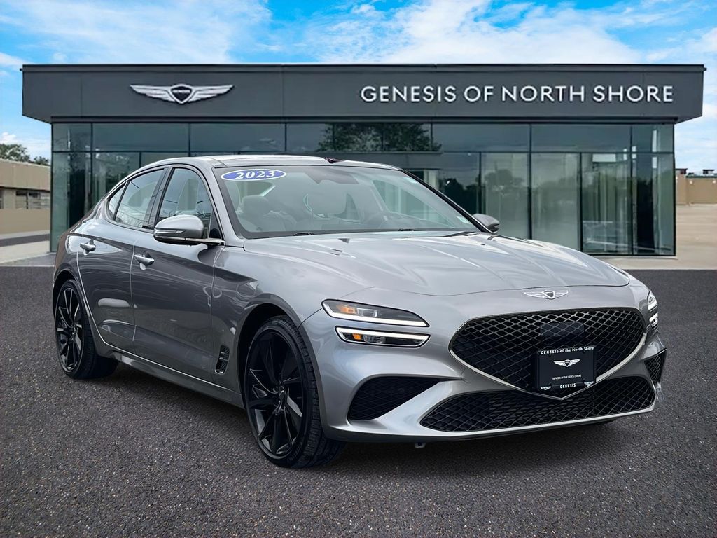 2023 Genesis G70 2.0T RWD