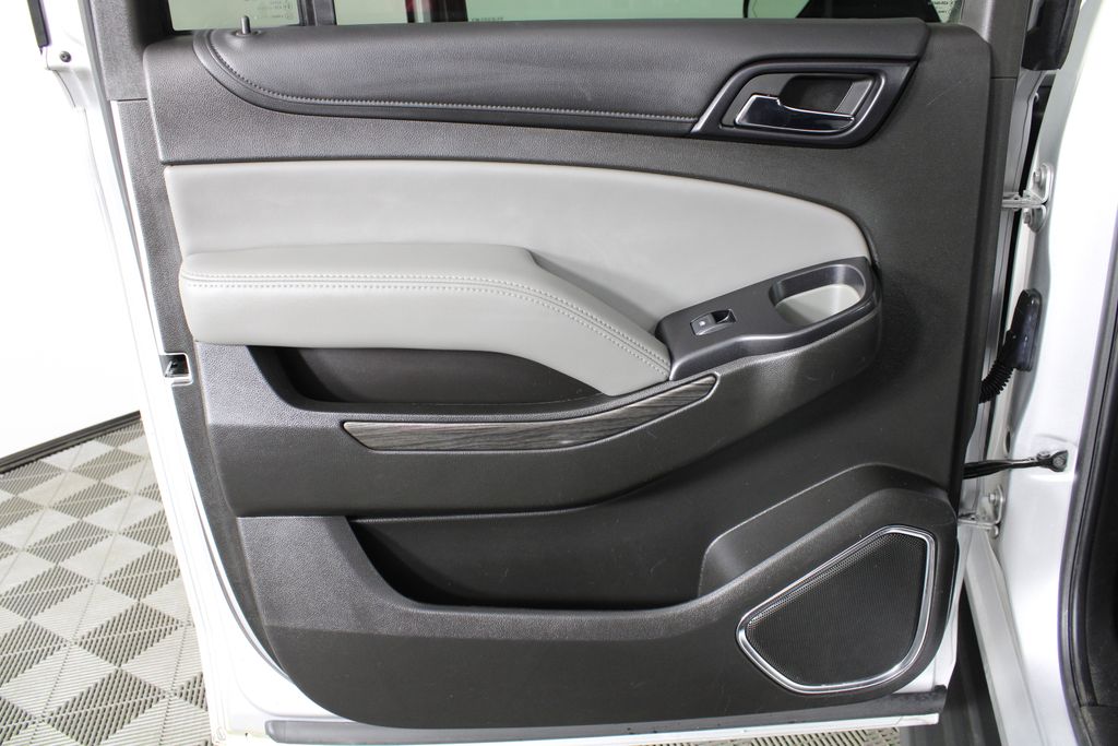 Used 2015 Chevrolet Suburban for sale in 