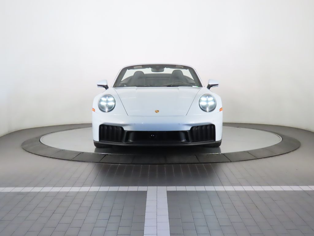 Thumbnail: 2025 Porsche 911 - 18