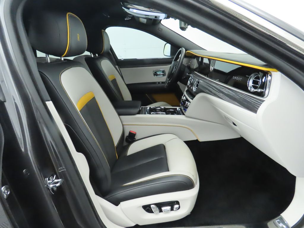Thumbnail: 2021 Rolls-Royce Ghost - 21