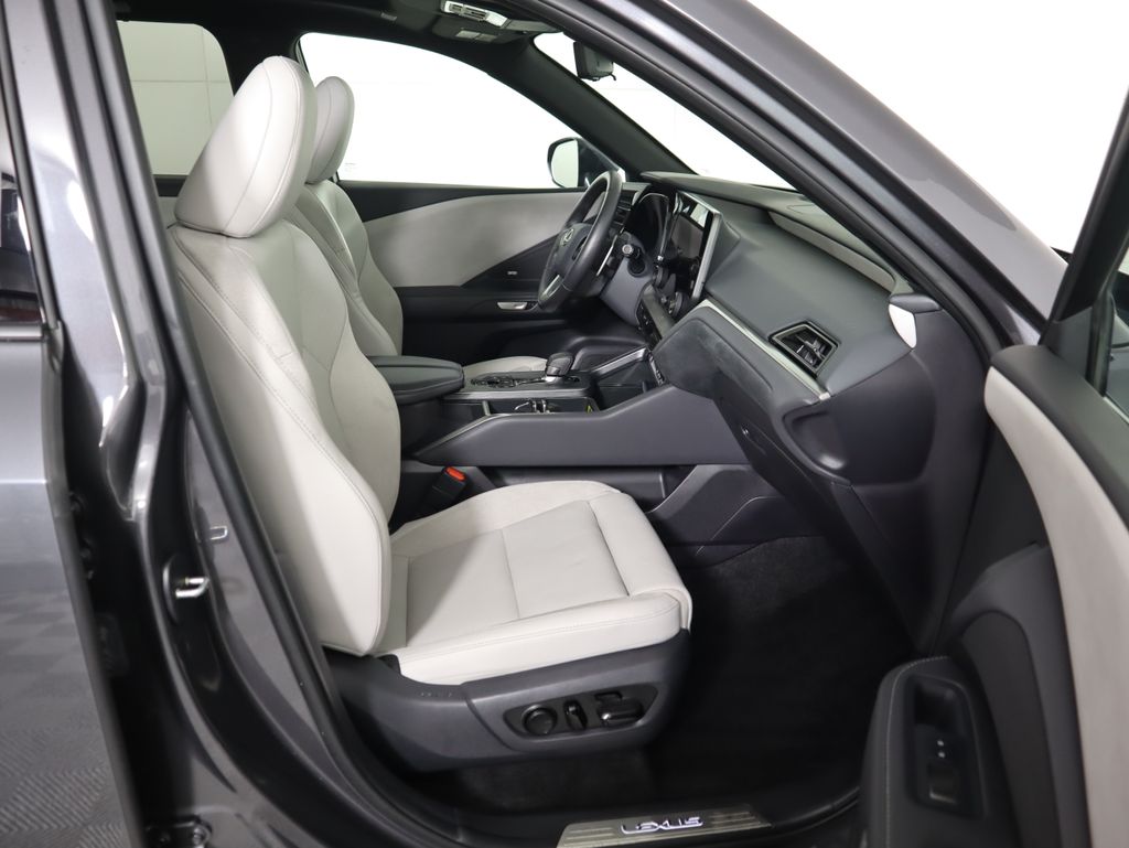 Thumbnail: 2025 Lexus TX - 20