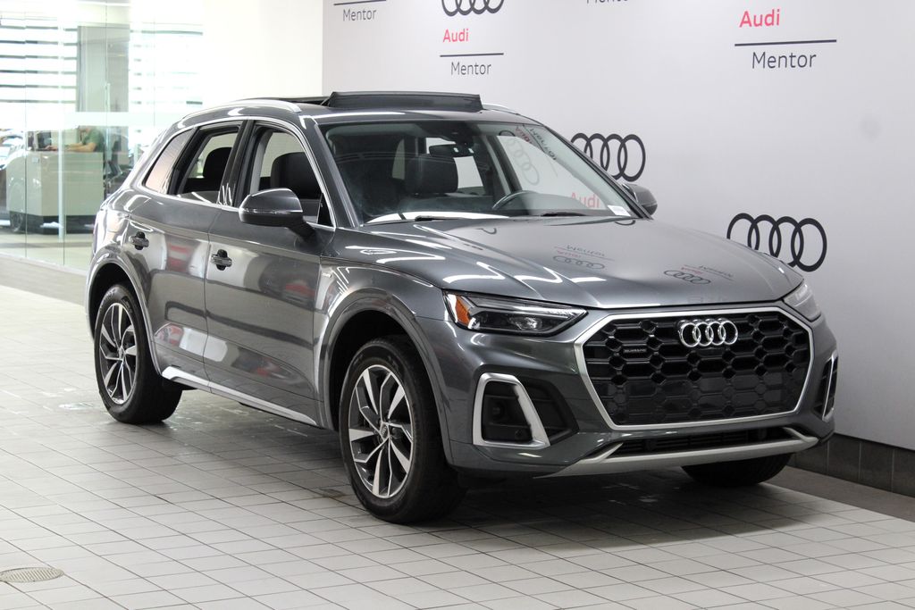 Thumbnail: 2022 Audi Q5 - 8