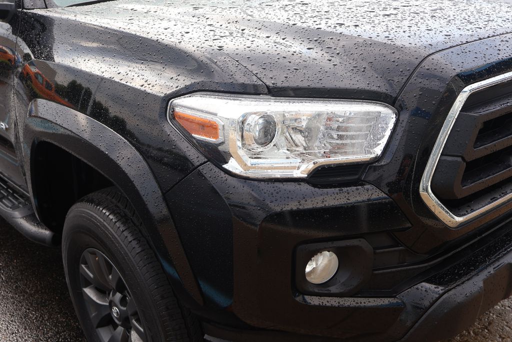 Thumbnail: 2023 Toyota Tacoma - 4