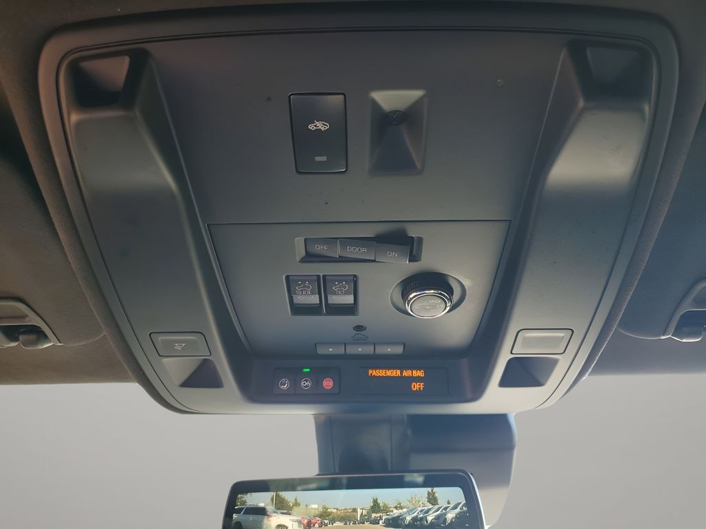 Used Car 2020 Cadillac Escalade  Platinum Edition For Sale Under $35,000 In Austin, Texas