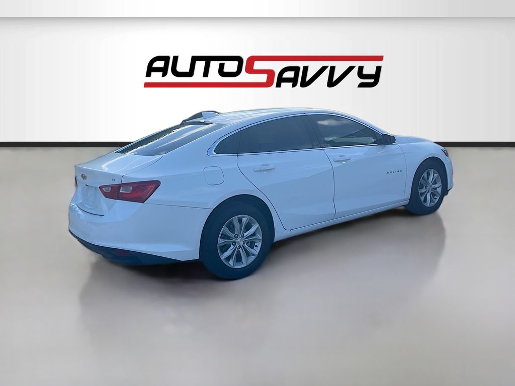 Used 2024 White Chevrolet LT image 7