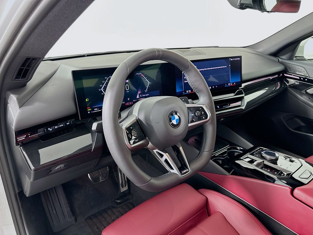 Thumbnail: 2025 BMW 5 Series - 9