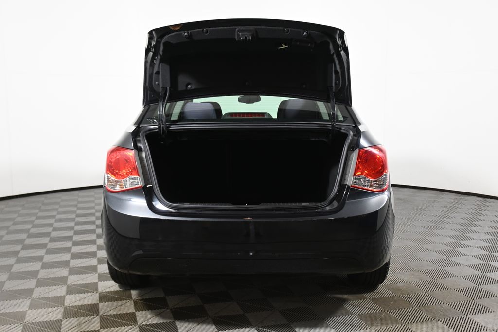 Thumbnail: 2014 Chevrolet Cruze - 30