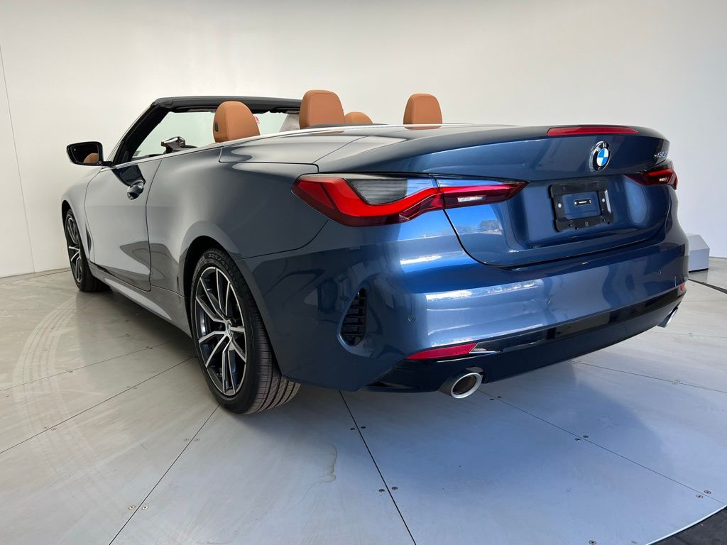 Thumbnail: 2025 BMW 4 Series - 7