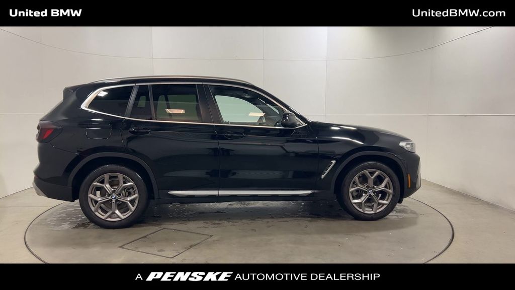 Thumbnail: 2024 BMW X3 - 9