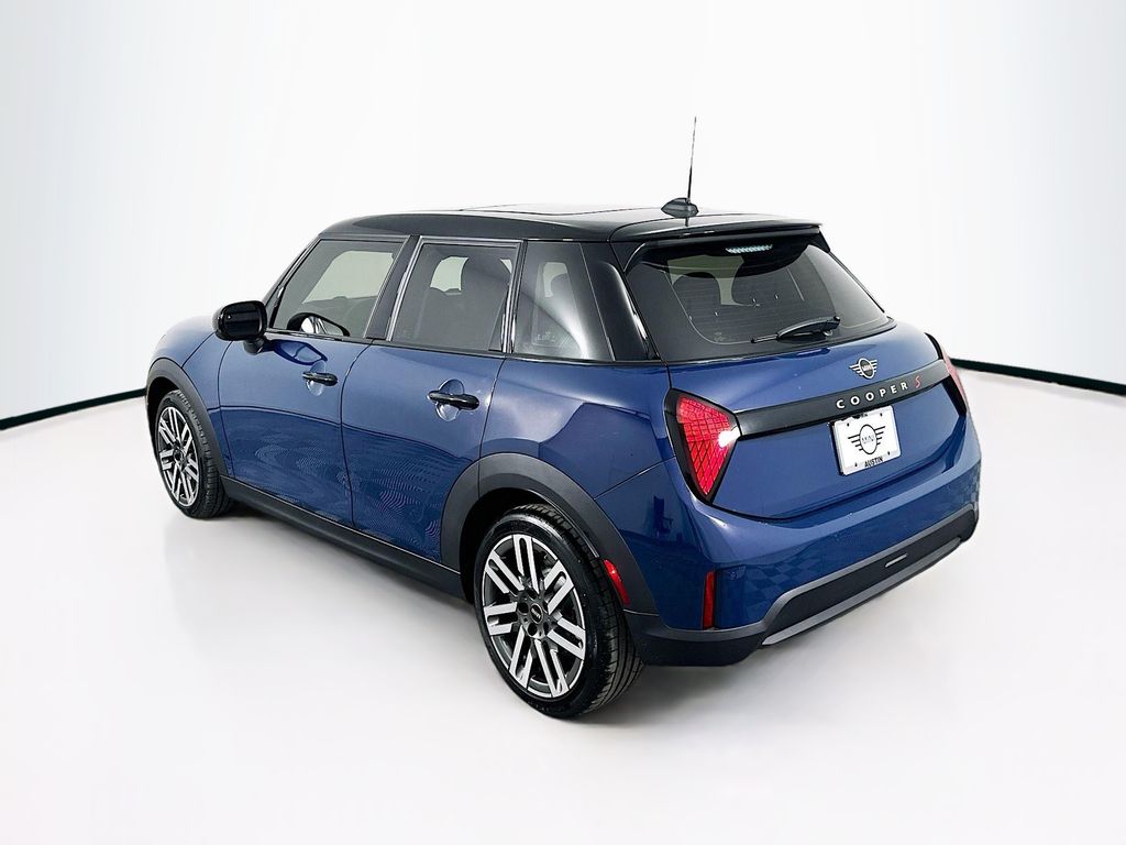 2025 MINI Cooper S 7