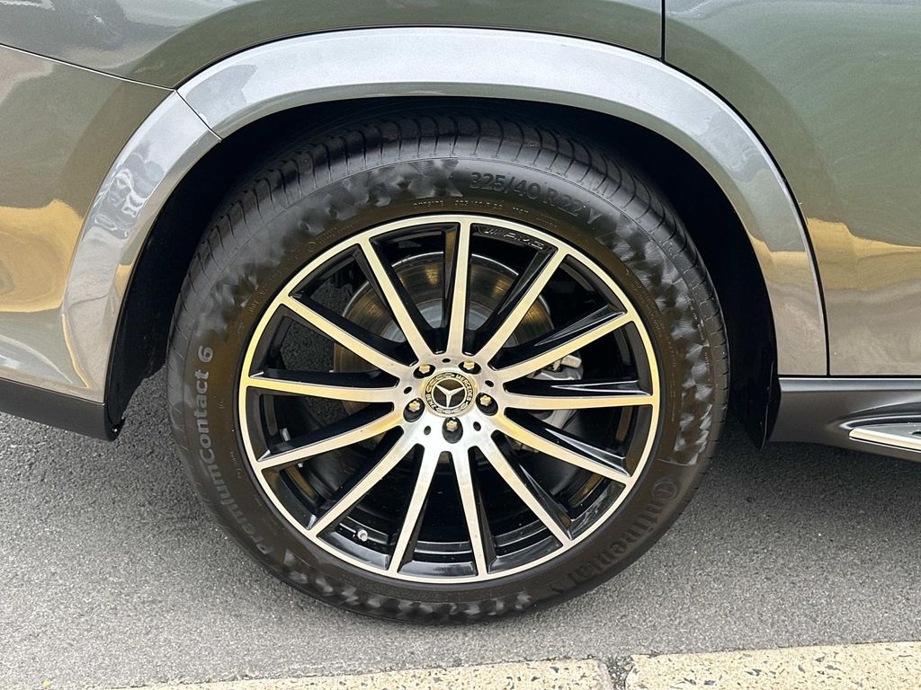 Thumbnail: 2024 Mercedes-Benz GLS - 16