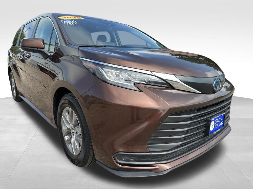 Used 2022 Toyota Sienna Van