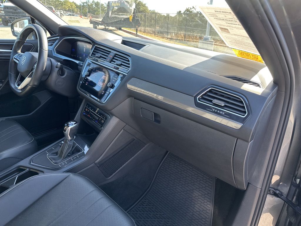 Used Car 2022 Volkswagen Tiguan  2.0t Se R-line Black For Sale Under $30,000 In Austin, Texas