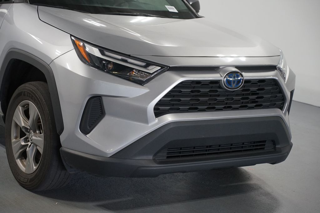 Thumbnail: 2024 Toyota RAV4 - 4