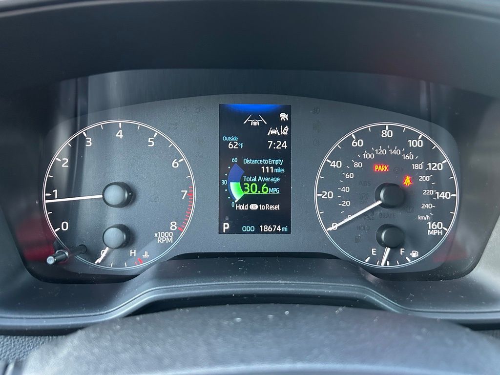 Thumbnail: 2025 Toyota Corolla - 22