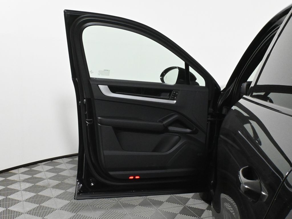 Thumbnail: 2026 Porsche  - 30