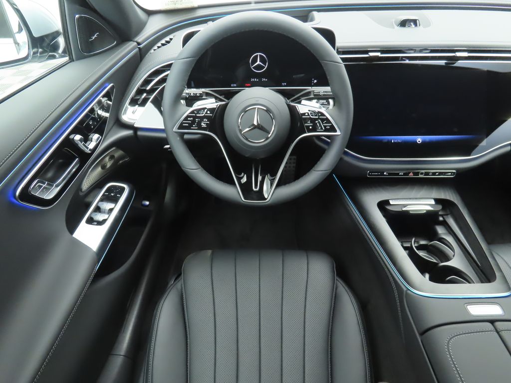 Thumbnail: 2026 Mercedes-Benz E-Class - 10