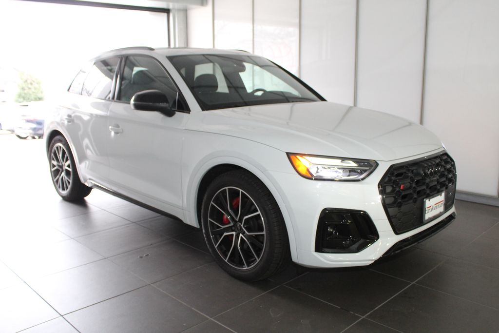 2025 Audi SQ5 2025 Audi SQ5 Premium Plus 4D Sport Utility