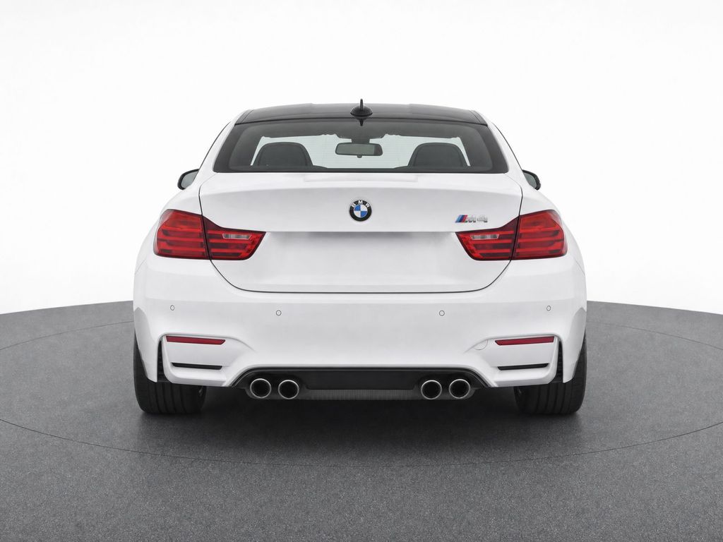 Thumbnail: 2015 BMW M4 - 4