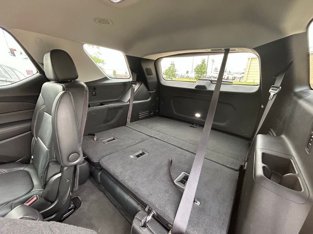 2019 Chevrolet Traverse LT 8