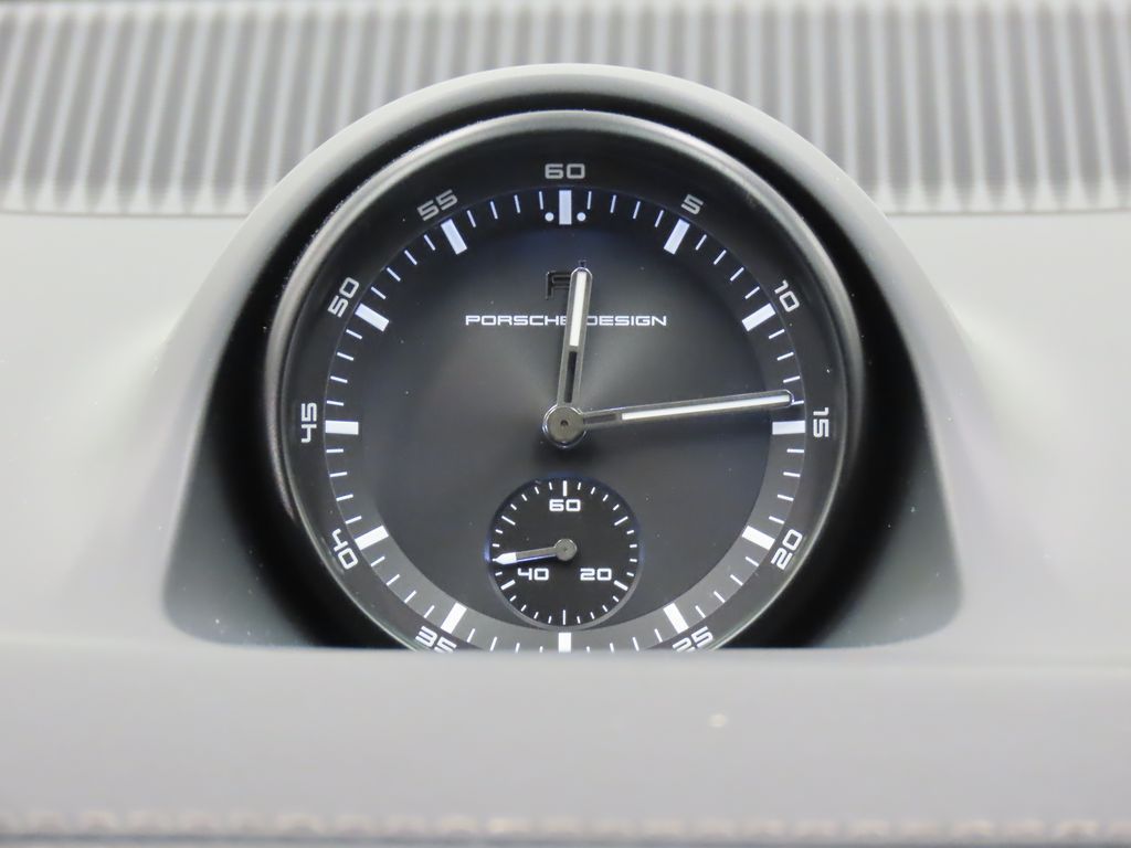 Thumbnail: 2025 Porsche  - 27