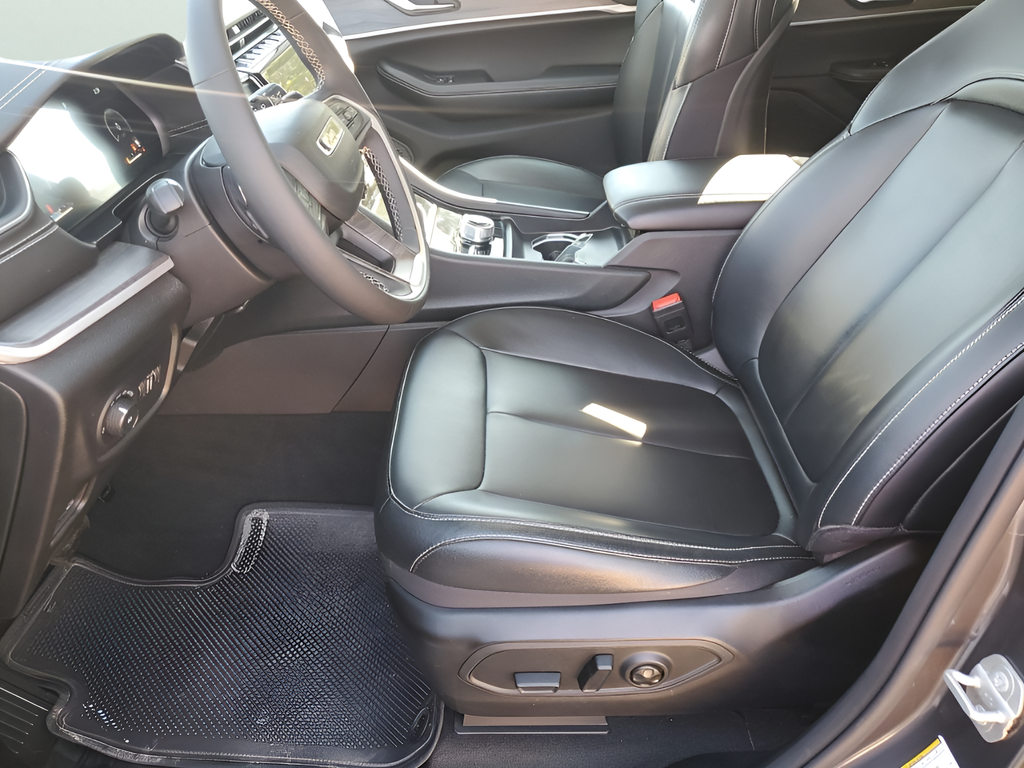 Used Car 2024 Jeep Grand Cherokee  Limited For Sale Under $40,000 In Austin, Texas