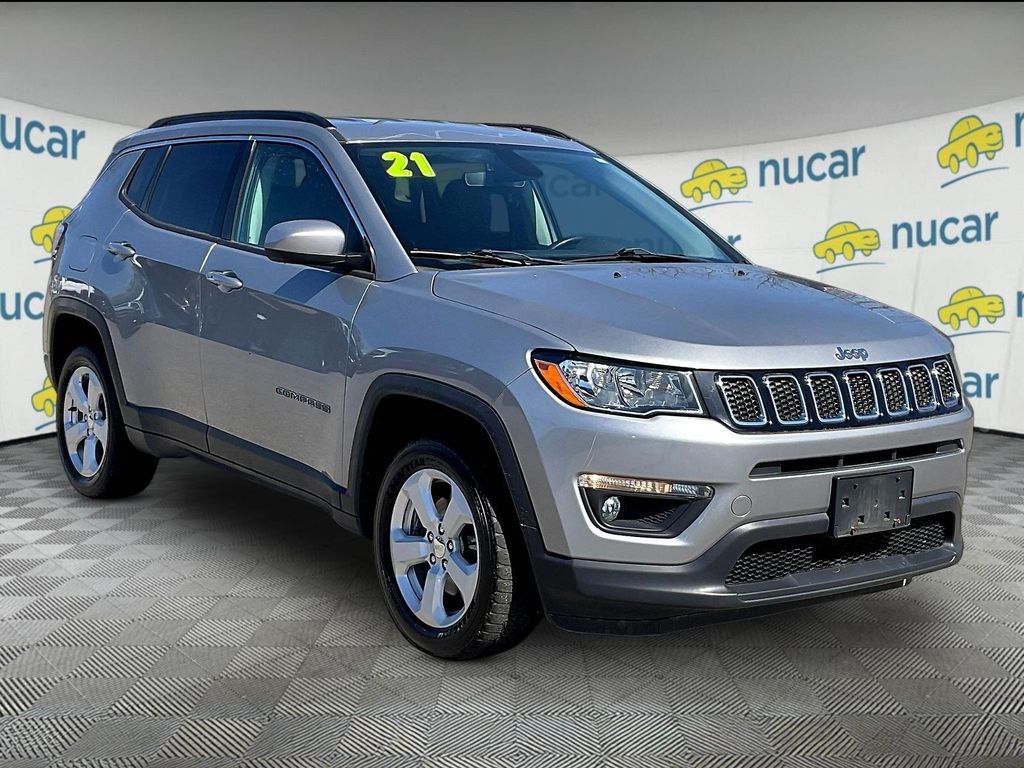 Silver 2021 Jeep Compass Latitude 4WD SUV / Crossover Four-Wheel Drive 9-Speed Automatic