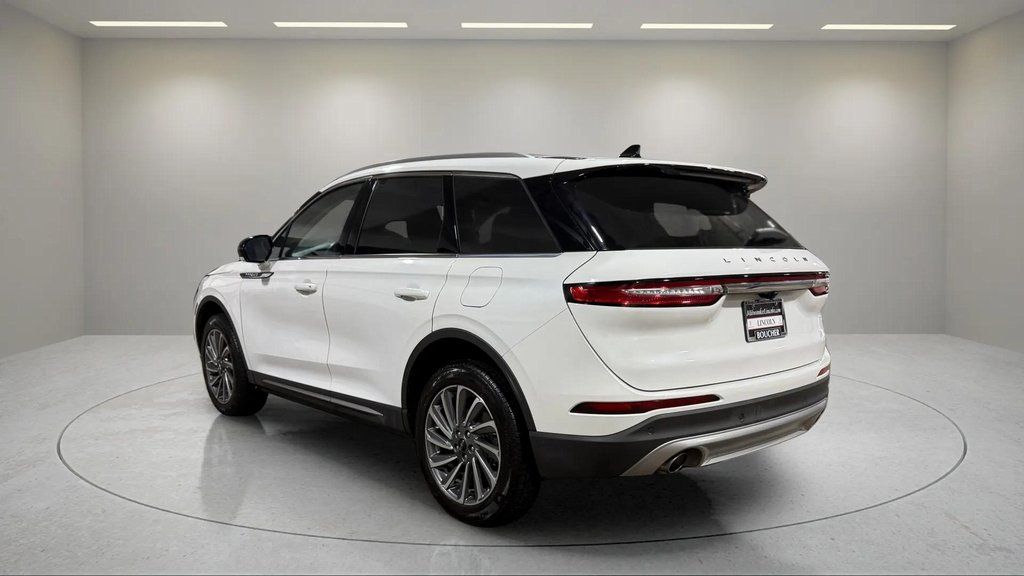 Certified Used 2023 Pristine White Metallic Tri-Coat Lincoln Reserve image 14