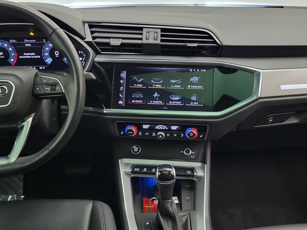 Thumbnail: 2023 Audi Q3 - 19