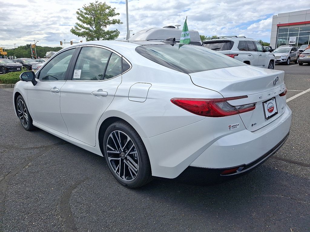 Thumbnail: 2025 Toyota Camry - 4