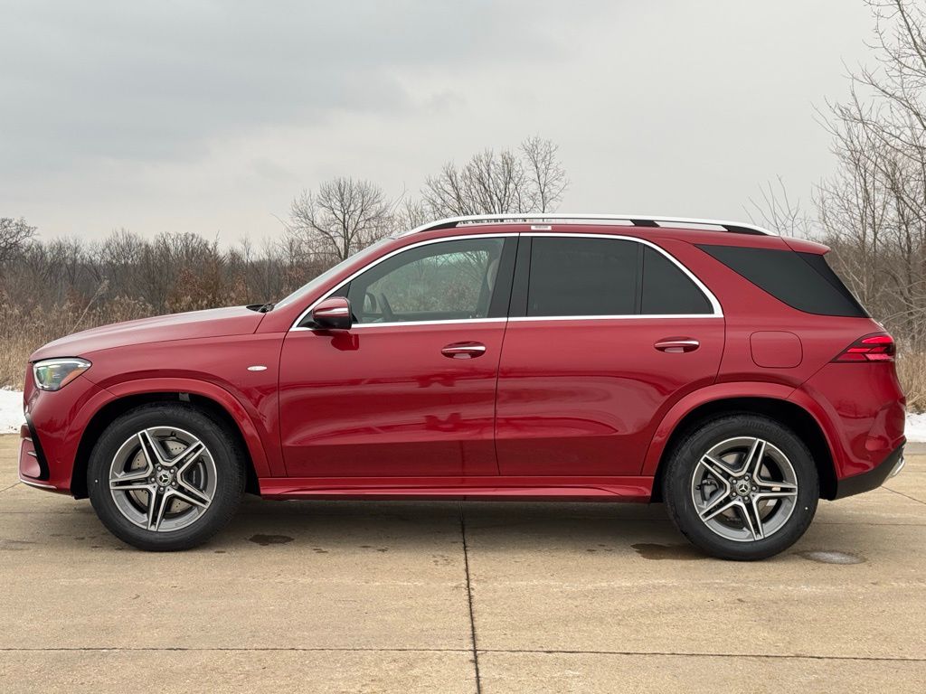 2025 Mercedes-Benz GLE GLE 450e photo