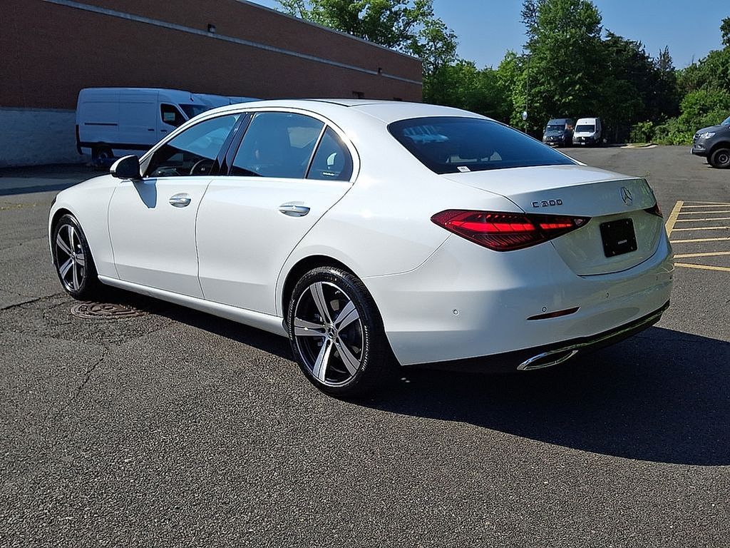 Thumbnail: 2025 Mercedes-Benz C-Class - 6