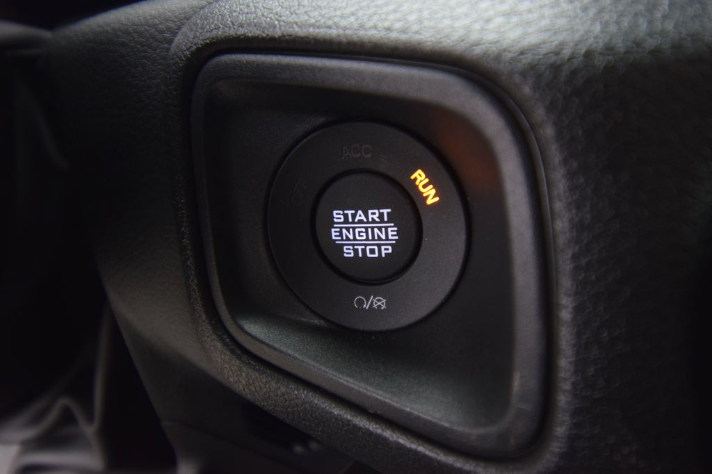 new 2026 Jeep Gladiator car, priced at $45,944